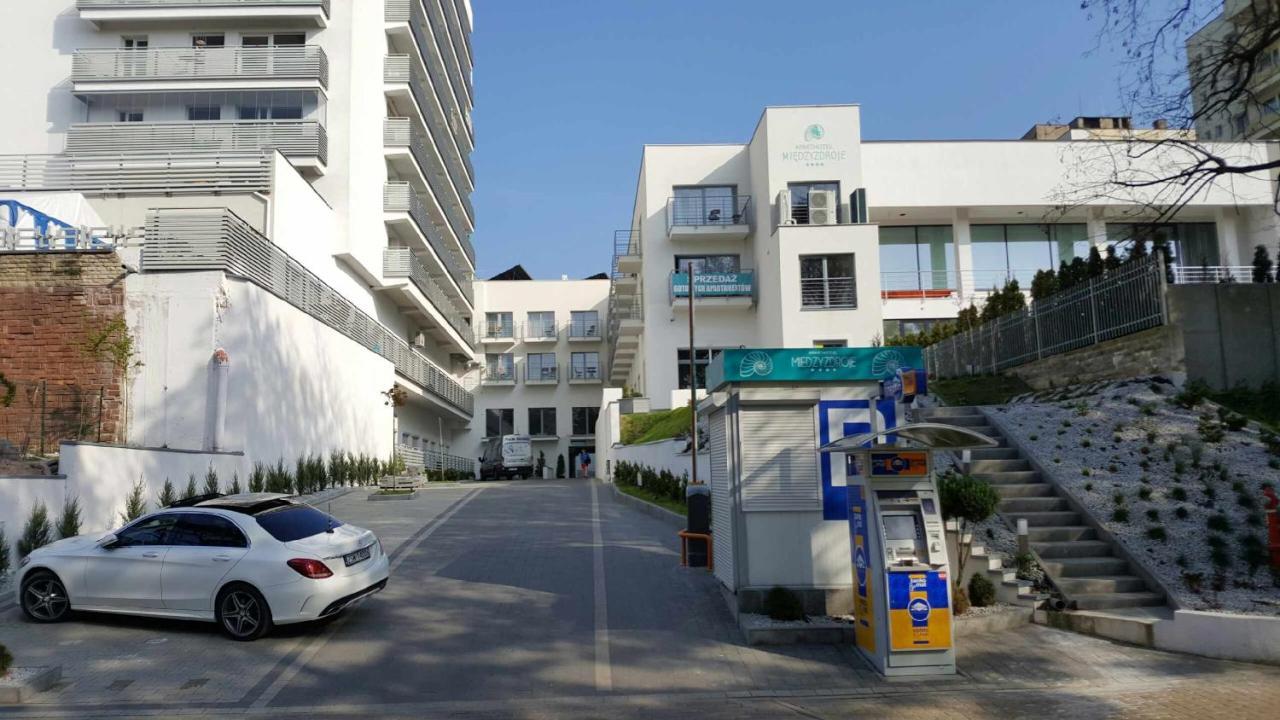 Aparthotel Przy Plazy Miedzyzdroje Eksteriør billede